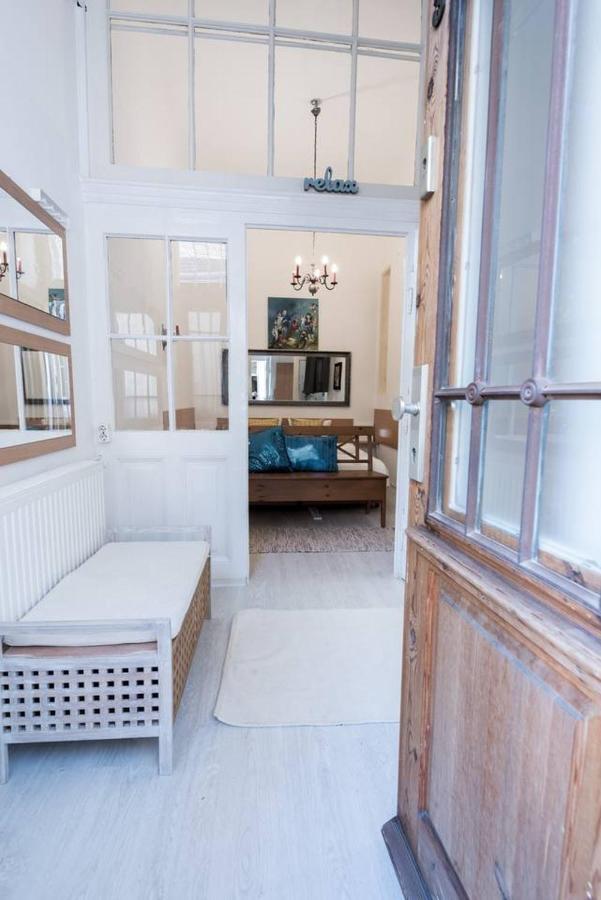 Cosy And Central Apartment With 4 Bedrooms And A/C Budapest Exterior foto